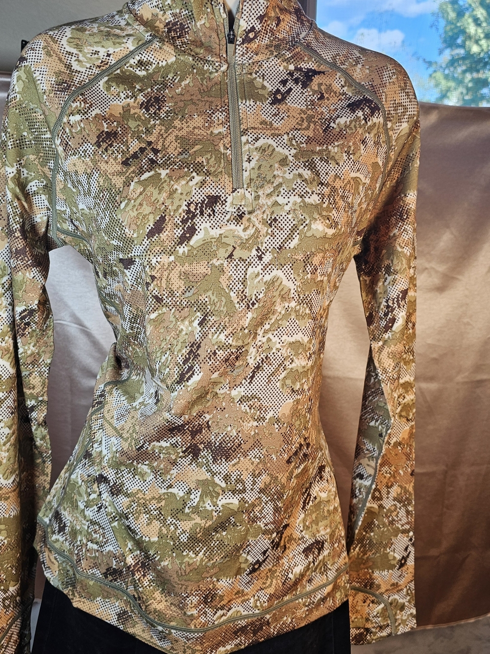 Duck Camp Women’s 100% Merino Wool 1/4 Zip Base Layer Midland Camo L NWT